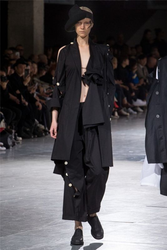 Yohji Yamamoto 2018春夏系列时装秀